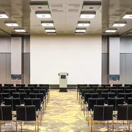 Sofitel Bayerpost Szálloda 5*