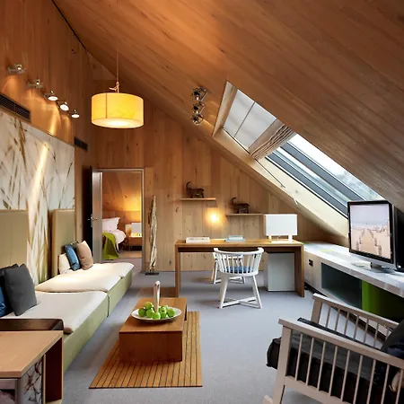 Otel Sofitel Bayerpost 5*