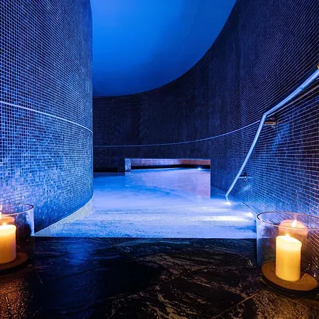 Sofitel Bayerpost 5*
