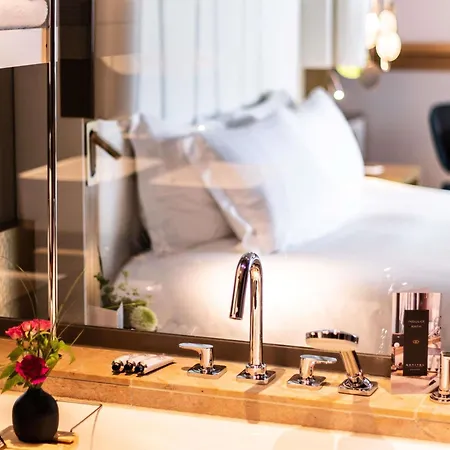 Sofitel Bayerpost Отель