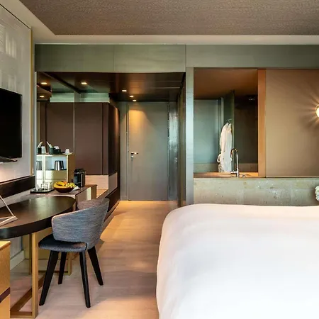 Sofitel Bayerpost