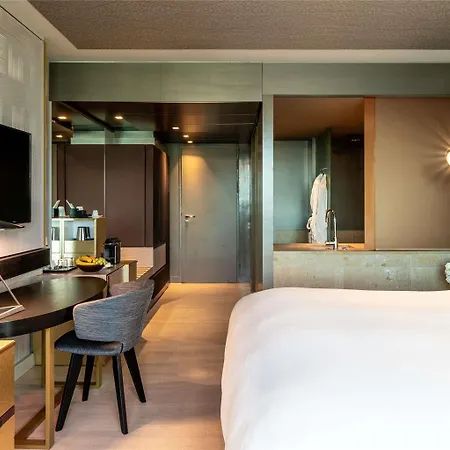 Sofitel Bayerpost Hotel