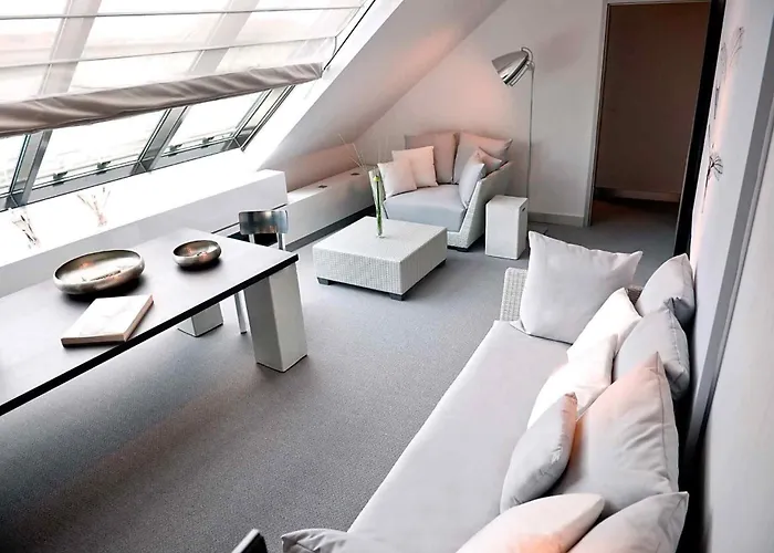 Sofitel Bayerpost 5*