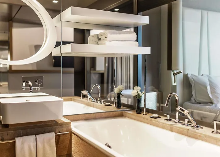 Sofitel Bayerpost 5* Munique