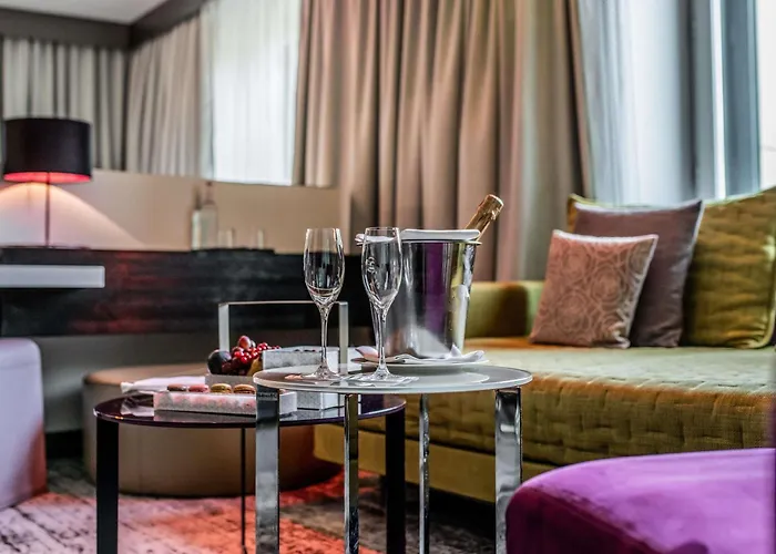 Hotel Sofitel Bayerpost 5*