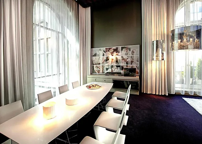 Sofitel Bayerpost Hotel