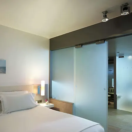 Hotel Sofitel Bayerpost 5*