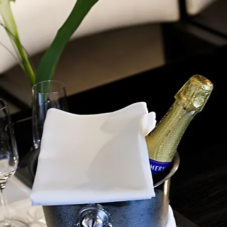 Sofitel Bayerpost