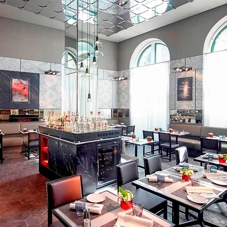 Hotel Sofitel Bayerpost 5*